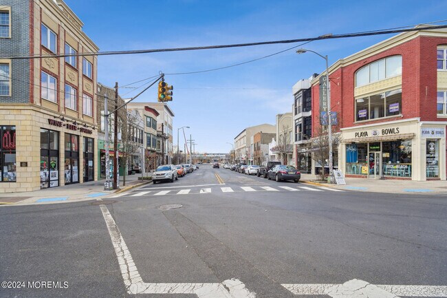 Building Photo - 716 Cookman Ave