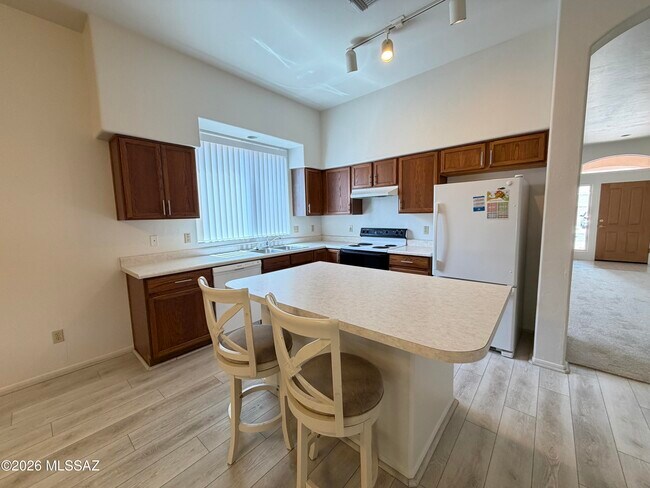 Building Photo - 8852 E Desert Verbena Pl