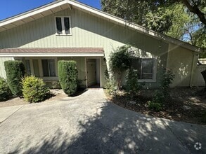 Building Photo - 2077 Village Ln