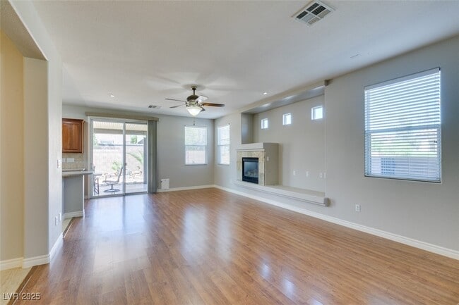Building Photo - 9005 Semillon St