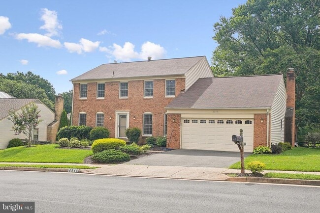Building Photo - 6245 Windward Dr