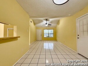 Building Photo - 2002 Cassandra St