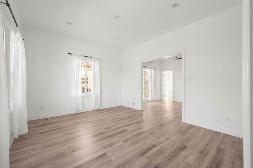 Building Photo - 1450 Hauser Blvd