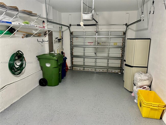 Building Photo - 2122 Pasa Verde Ln