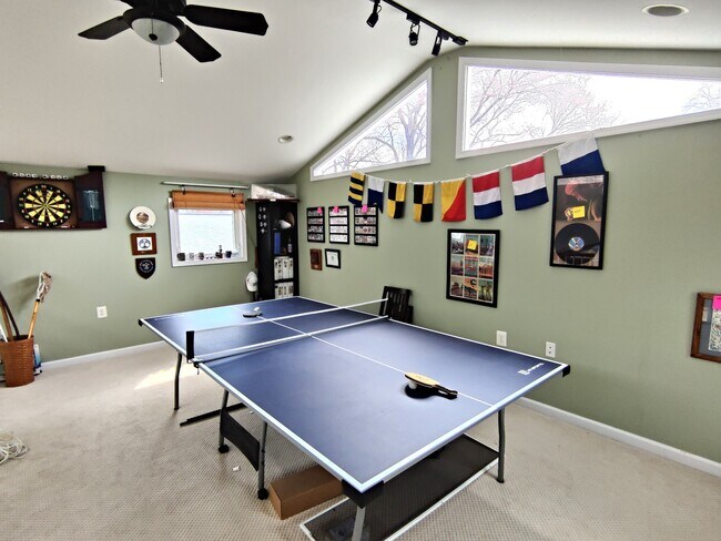 Building Photo - 11106 Del Rio Dr