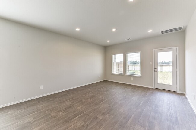 Building Photo - 16524 Cascading Pnes Ct