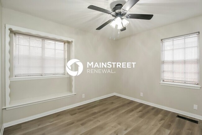 Building Photo - 3 Bedroom Pet-Friendly Home in OKLAHOMA CI...