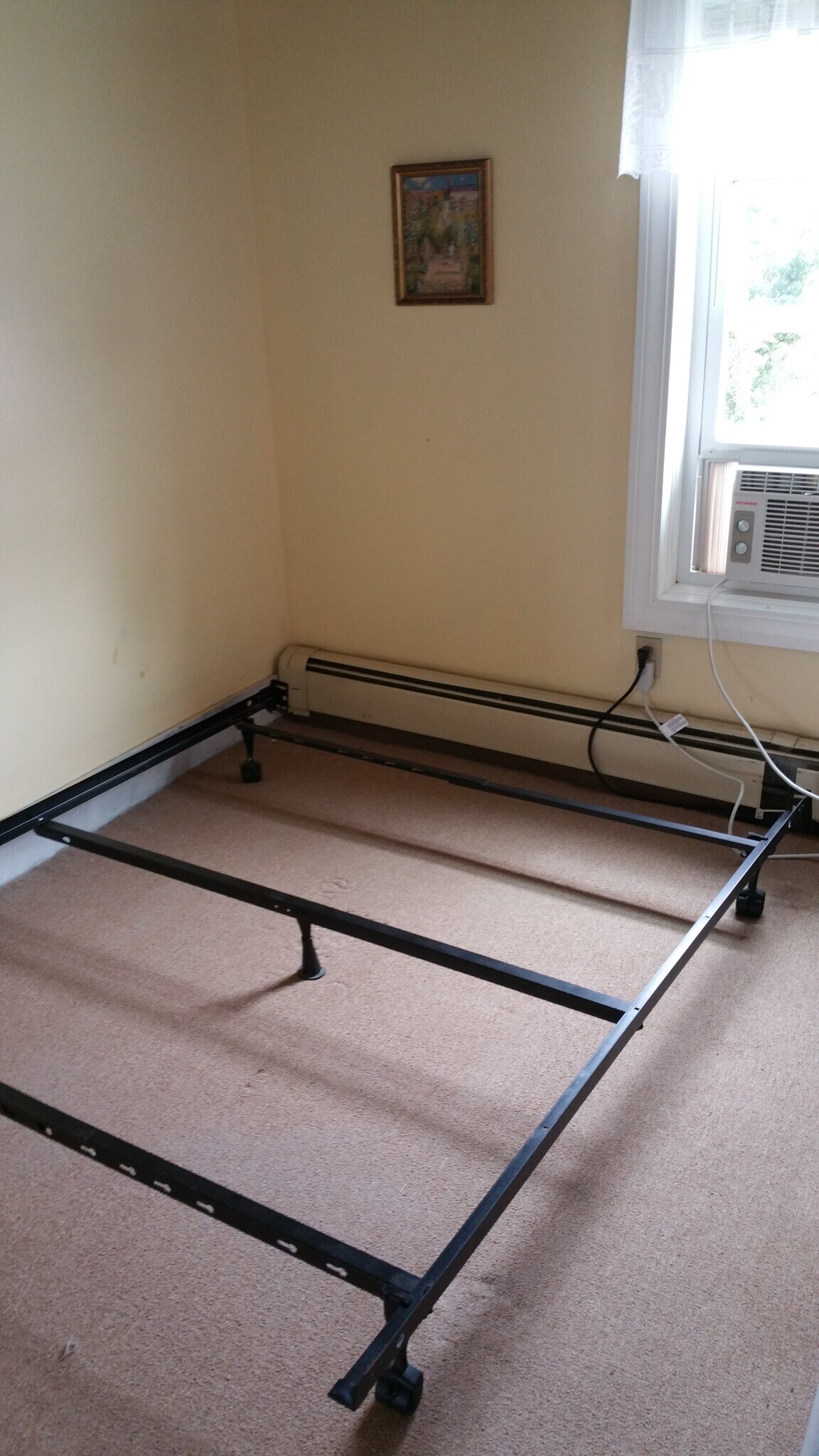 BR2 does have a box spring and queen mattress - 11 Gilbert St