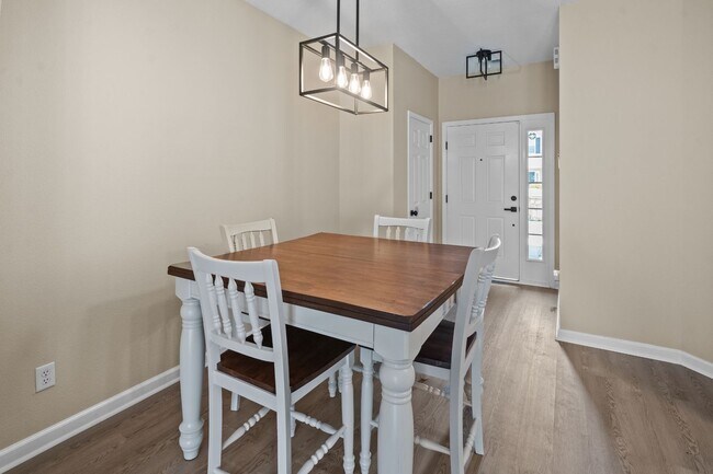 Building Photo - 45 Canyon Oak Loop