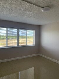 Building Photo - 14830 Naranja Lakes Blvd