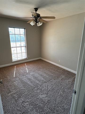 Building Photo - 418 Cambria Dr