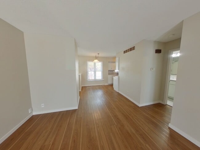 Building Photo - 1224 Richmond St