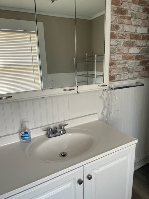 Building Photo - 1392 Haslett Rd