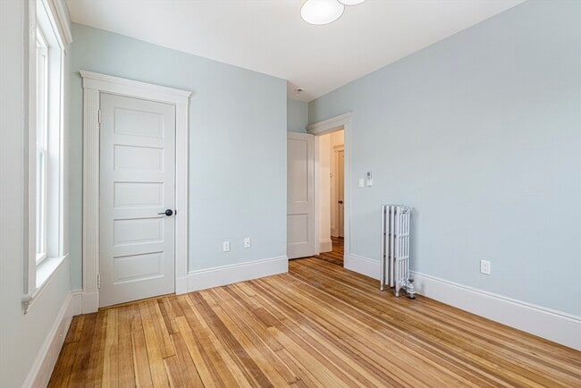 Building Photo - 41 Westmoreland St