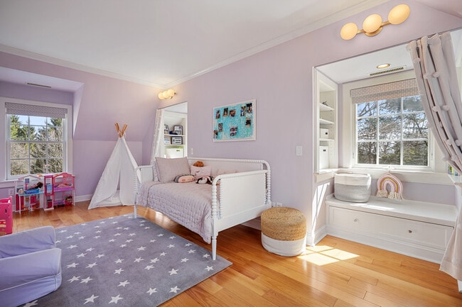 Building Photo - 556 Riversville Rd