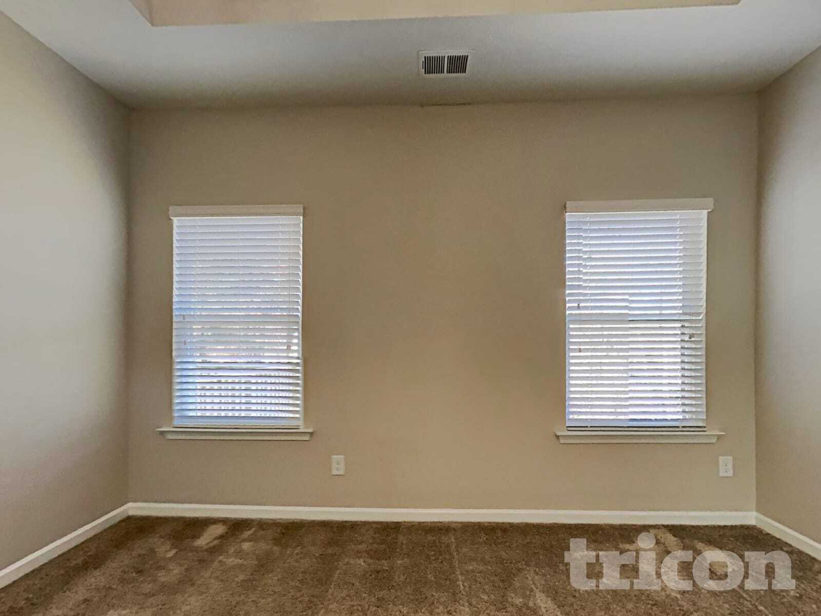 Building Photo - 7 Carrington Way