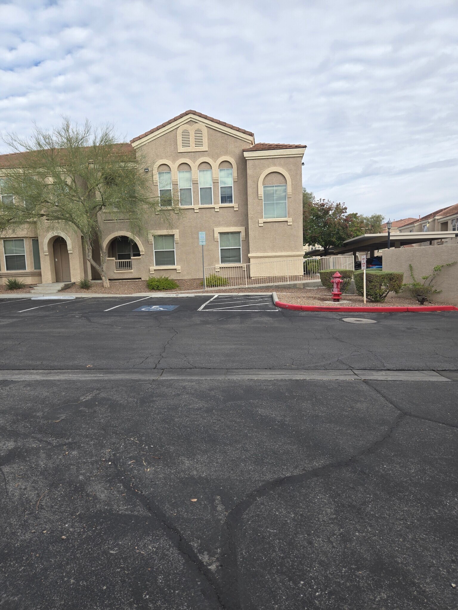 Building Photo - 10550 W Alexander Rd