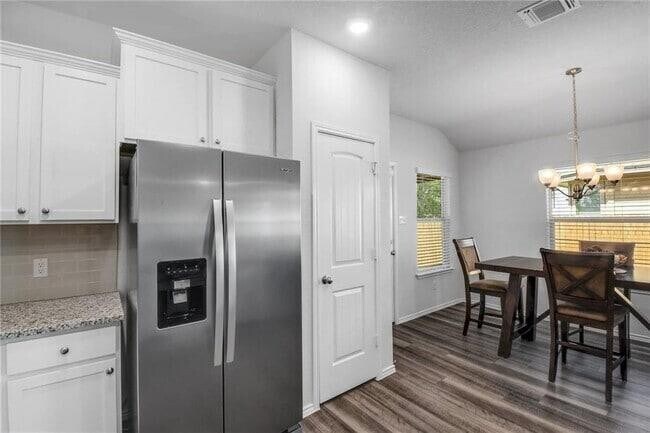 Building Photo - 119 Nathaniel Dr