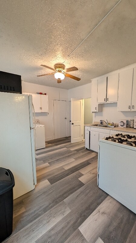 Building Photo - 710 Mulberry St