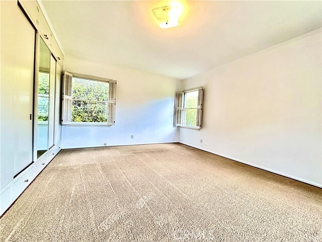 Building Photo - 1488 Kensington Rd