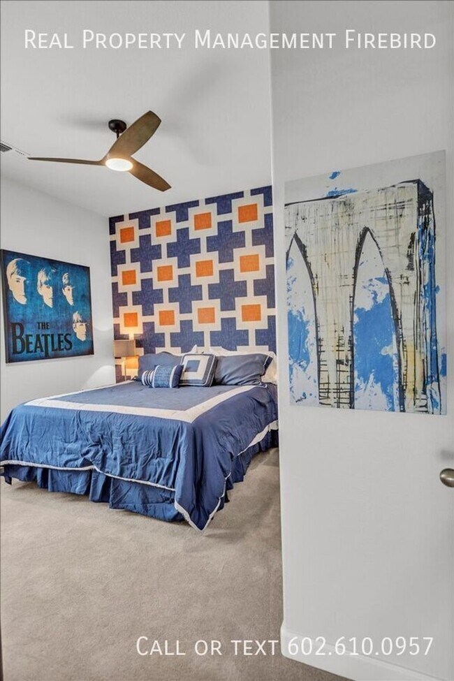 Building Photo - 4921 S Vista Pl