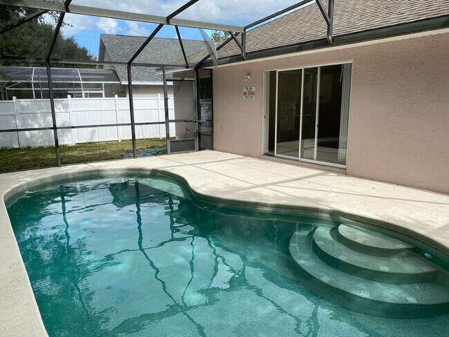 Building Photo - Home for rent