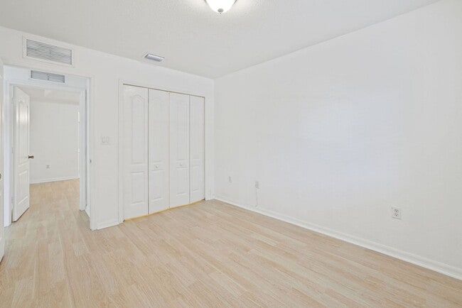 Building Photo - 22721 SW 88 Pl