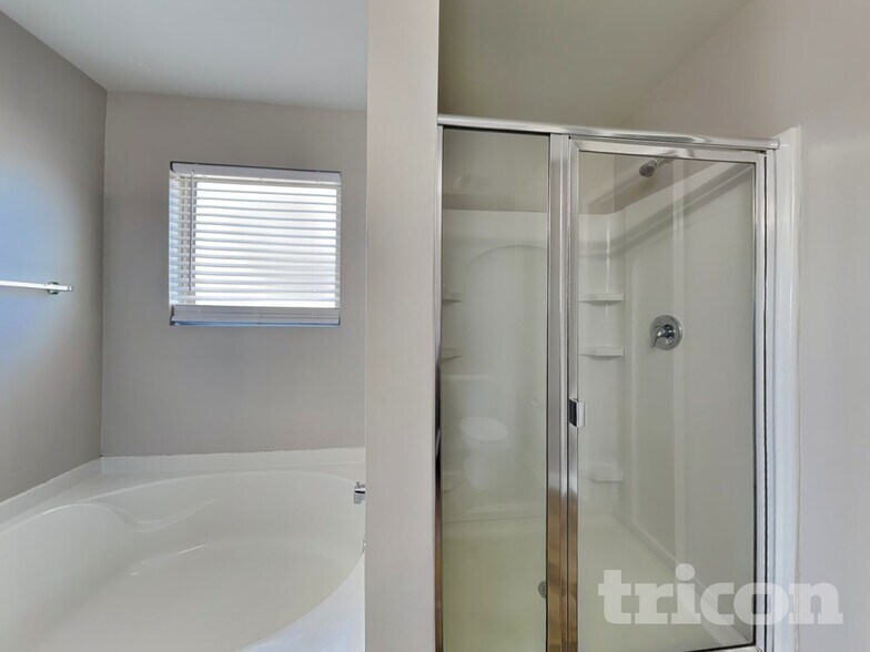 Building Photo - 143 Humphry Ct