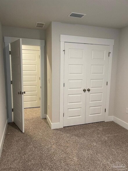 Building Photo - 1650 Iroquois Ct