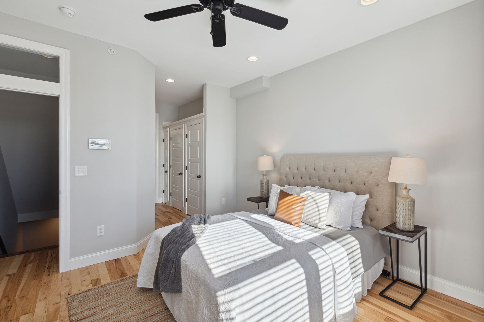 Building Photo - 1325 S Dover St