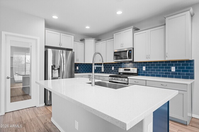 Building Photo - 23043 E Rosa Rd