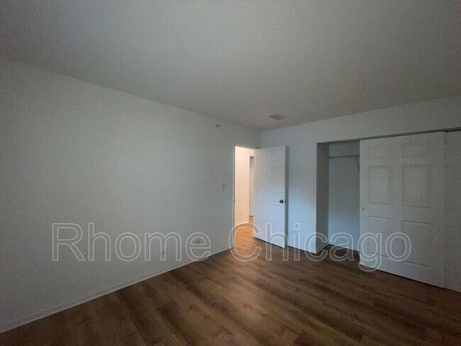 Building Photo - 7984 Ramsgate Cir N