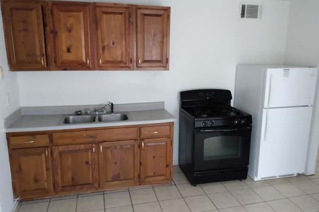 Building Photo - 4620 Galveston St