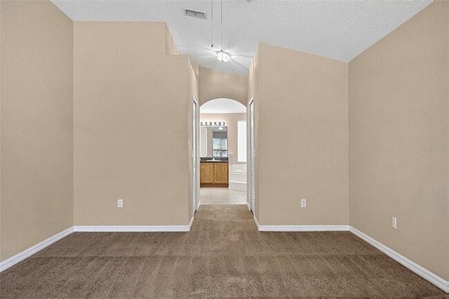 Building Photo - 132 Berkshire Ln