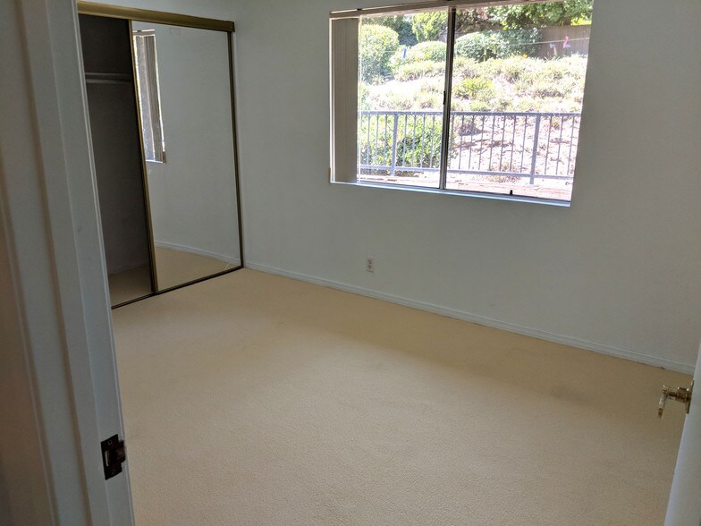 Building Photo - 655 Marshall Ct
