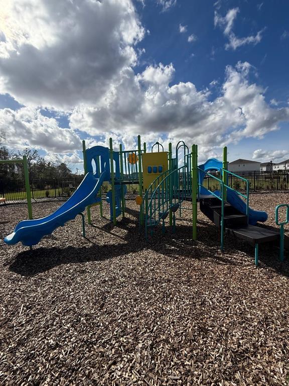 Building Photo - 2976 Skyline Lp