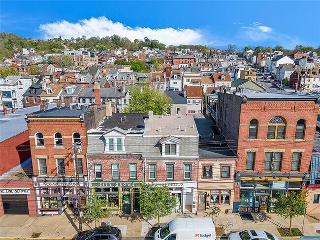 Building Photo - 5206 Butler St