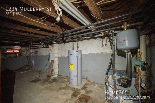Building Photo - 1234 Mulberry St