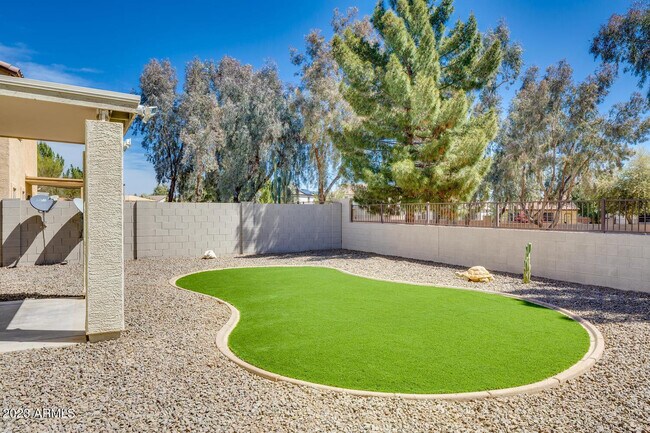 Building Photo - 16003 N Cristine Ln