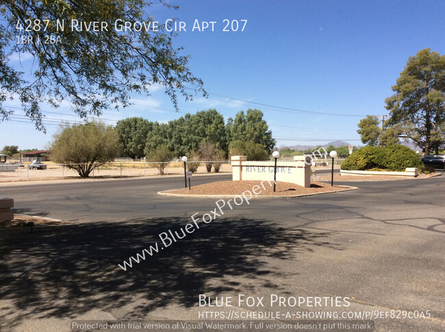 Building Photo - Beautiful Condo 10mins to UofA!