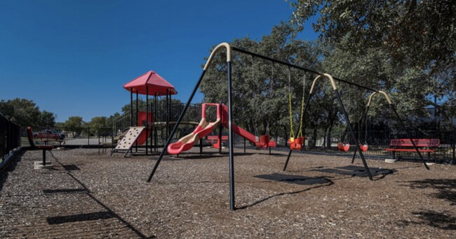 Building Photo - New Rental Alert! 2 Weeks Free Rent with 15 Month Lease