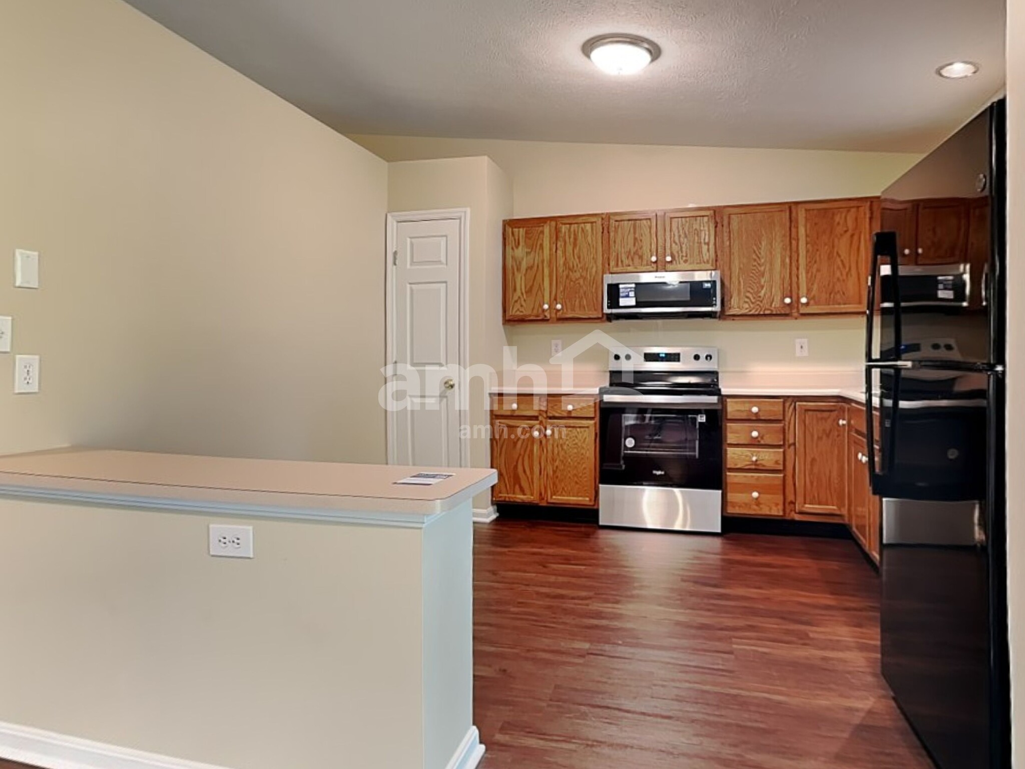 Building Photo - 327 Nightwind Dr