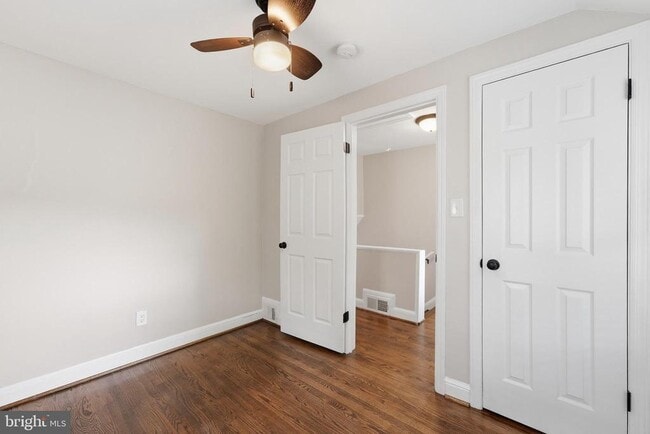Building Photo - 2341 Belleview Ave
