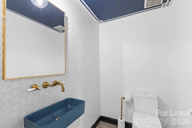 Building Photo - 25033 Molokai Dr