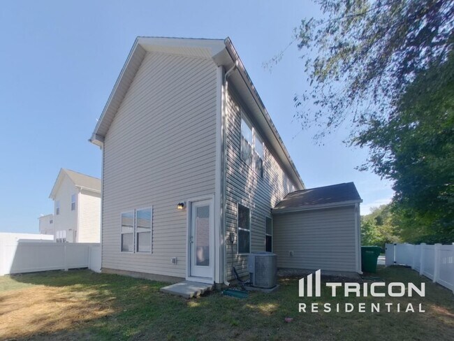 Building Photo - 8222 Midas Ln