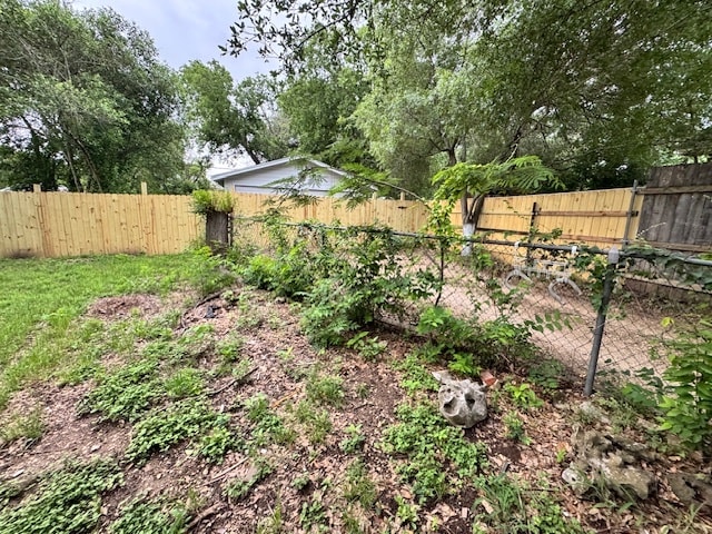 Building Photo - 1532 McKenzie Ave