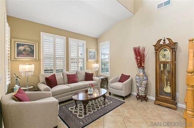 Building Photo - Beautiful La Jolla home in gated community...