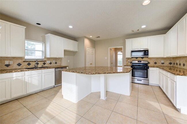 Building Photo - 22906 Kimberwicke Ct