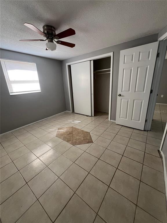 Building Photo - 10920 Jason Rd