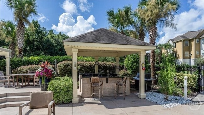 Building Photo - 5301 Walden Park Dr